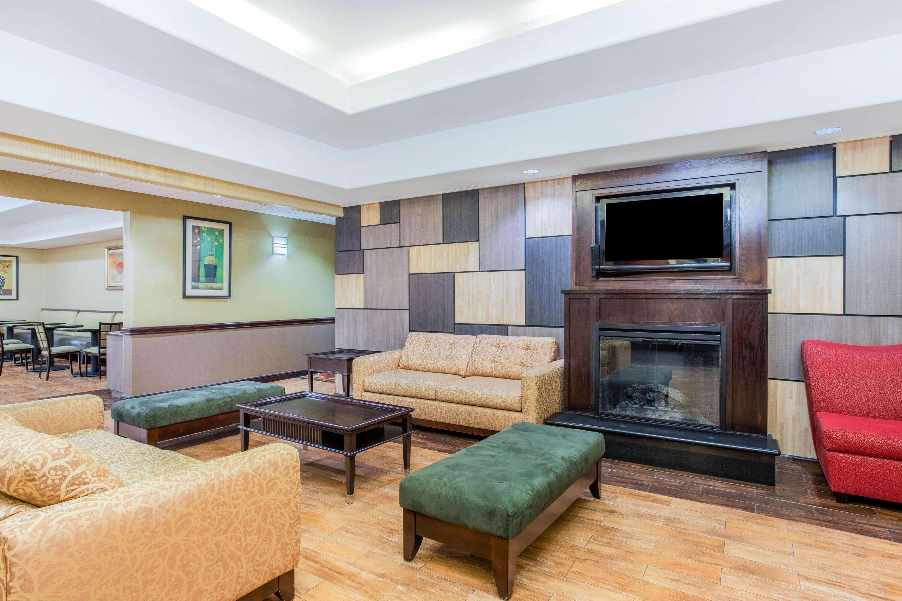 La Quinta By Wyndham Ennis Otel Dış mekan fotoğraf
